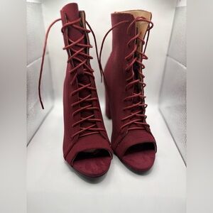 Elegant Lace-Up Peep Toe Boots